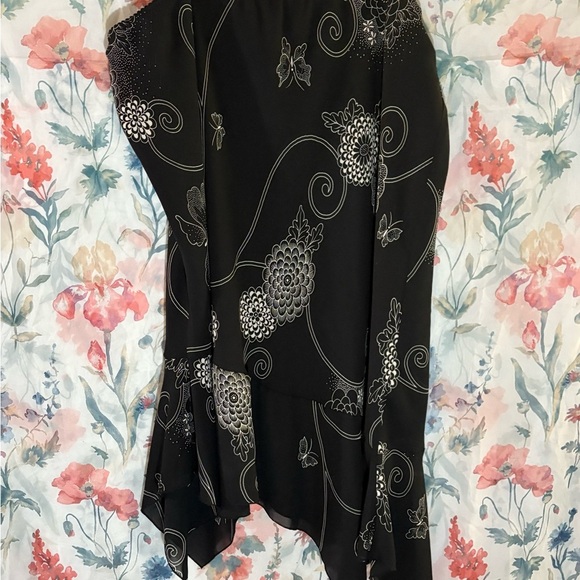 Vintage Elegant Black Floral Skirt - Picture 1 of 7